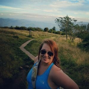 Meet your Posher, Manda